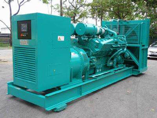 丰泽如何选择适合 100KW 发电机的电缆长度？